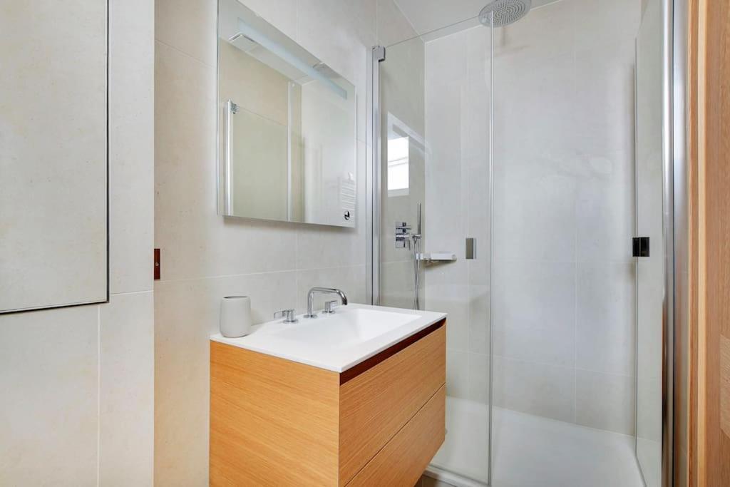Tiny And Cute Appartement
